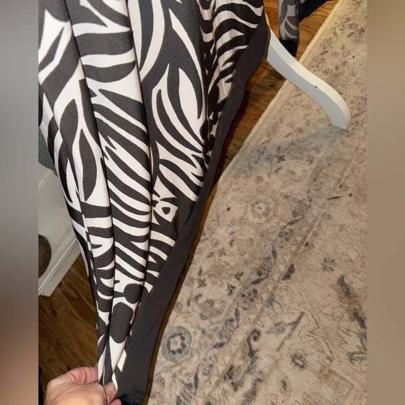 🩵INC international concepts blue & brown and white floral/animal print dress🩵 - Picture 2 of 6